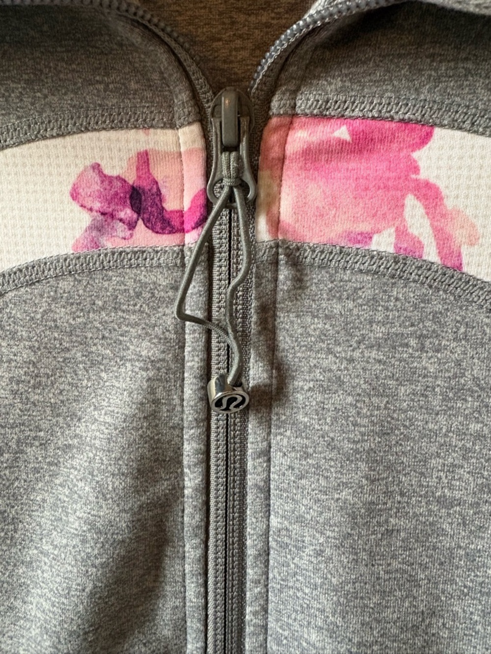 Lululemon Define Jacket - Picture 8 of 8